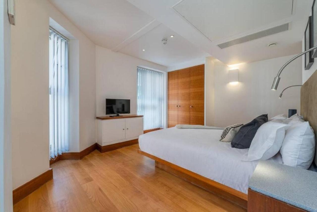 Studio - Tower Hill - City Centre By Prime London Stays N-8 Bagian luar foto