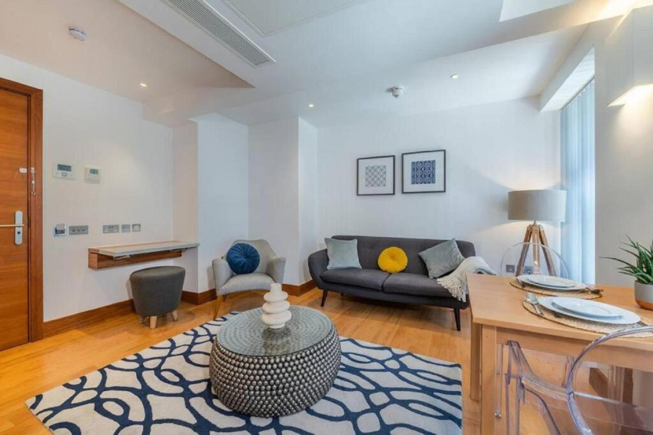 Studio - Tower Hill - City Centre By Prime London Stays N-8 Bagian luar foto